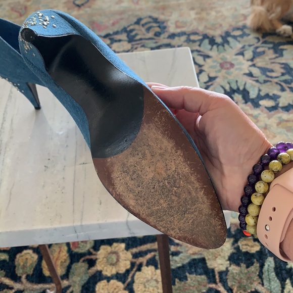 Denim Stuart Weitzman Rhinestone Pumps 8 Narrow - Picture 9 of 10